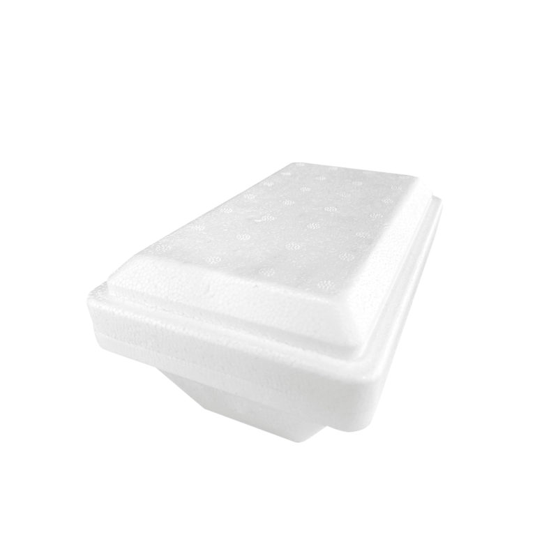 Ansicht von oben auf die geschlossene Thermo Eisbox weiß 1500cc